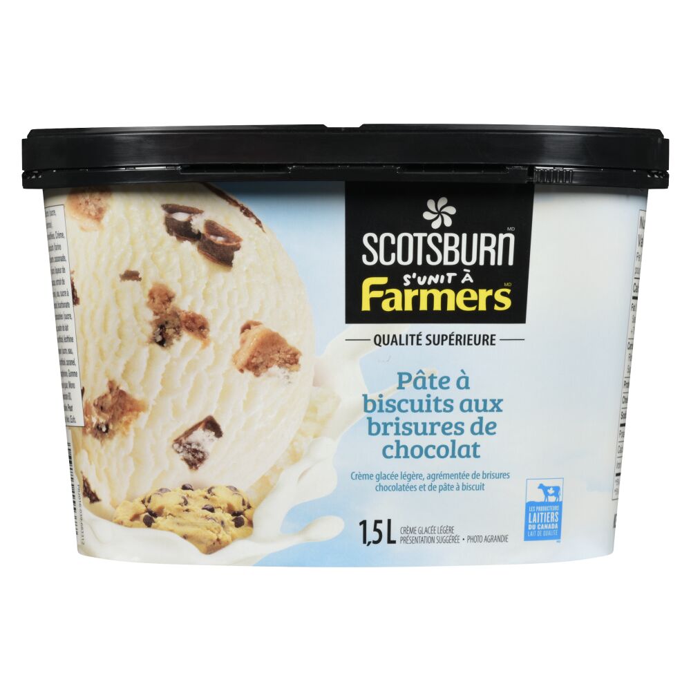 Scotsburn s'unit à Farmers Crème glacée légère pâte à biscuits et brisures de chocolat 1.5L