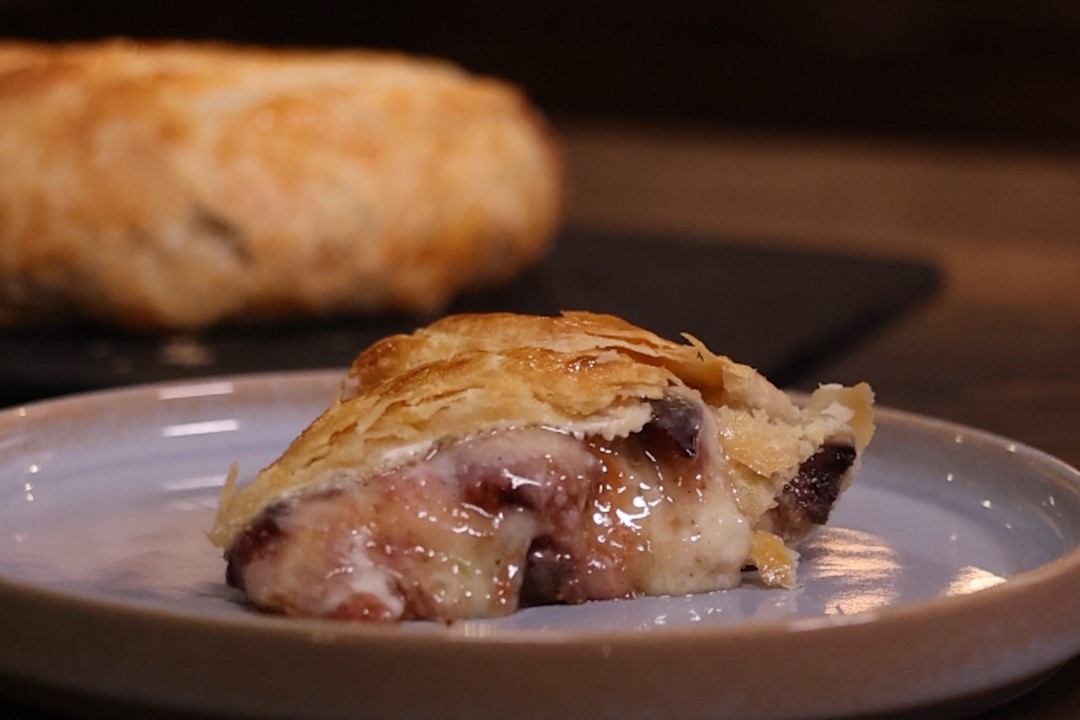 Brie fondant farci aux figues