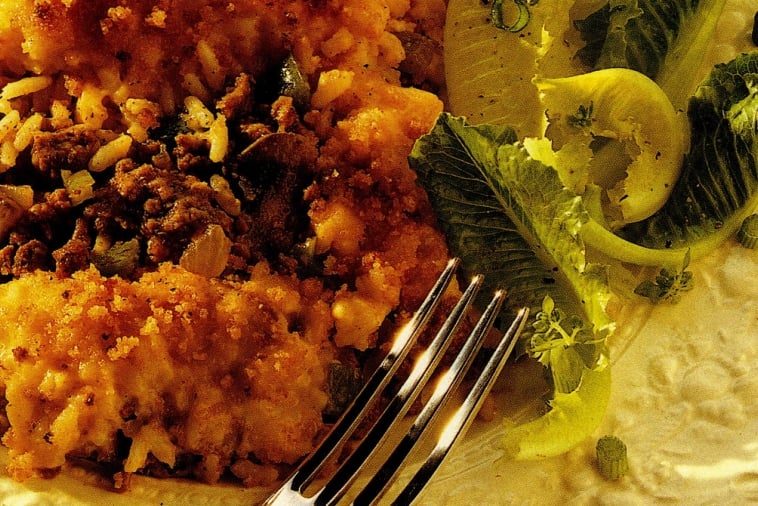 Boeuf et riz au four avec garniture croustillante