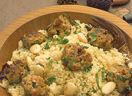 Semoule aux boulettes épicées