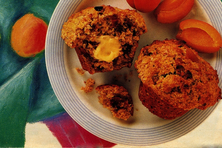 Muffins au son, aux dattes et aux abricots