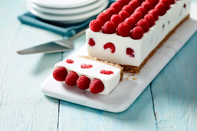 Gâteau citronné au yogourt et framboises