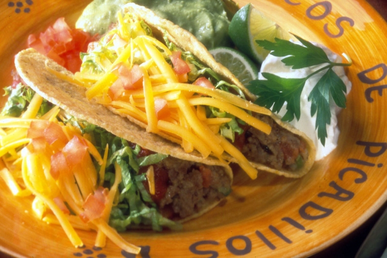 Tacos au boeuf assaisonné (Tacos de picadillos)
