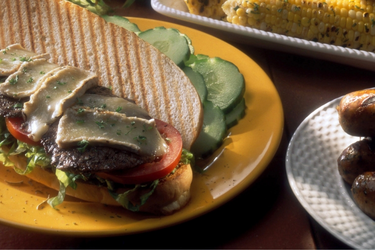 Sous-marin de steak au Camembert