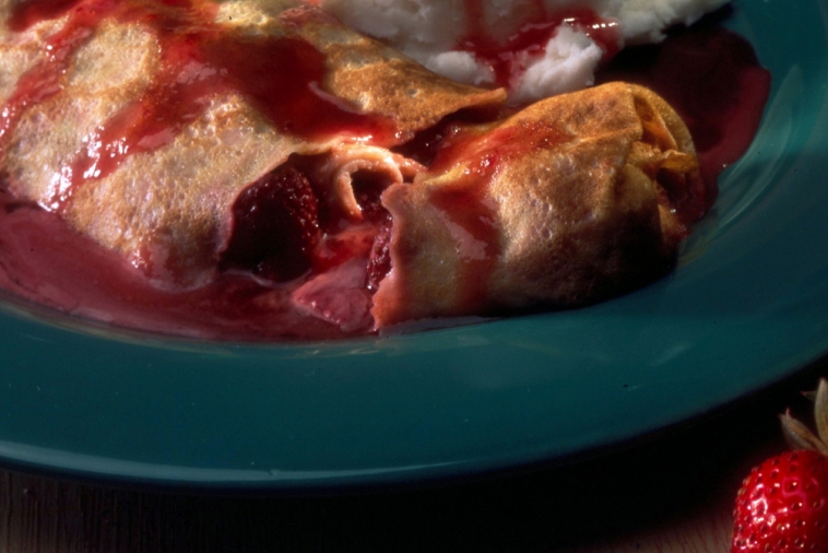 Crêpes au fromage à la crème et aux fraises