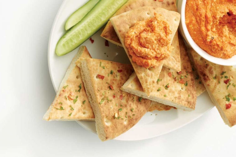 Tartinade tiède à la Feta et aux poivrons rôtis