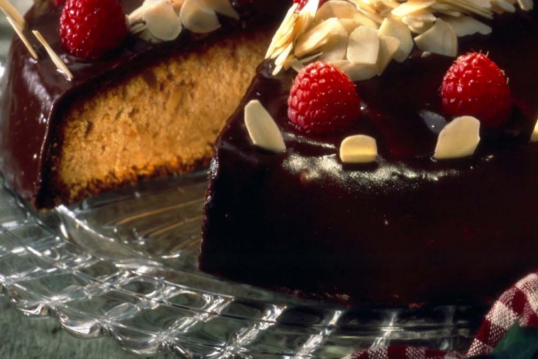 Gateau Au Chocolat Blanc Et Aux Framboises Plaisirs Laitiers