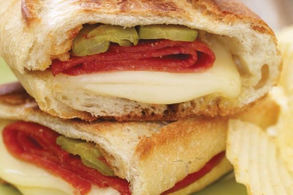 sandwich au fromage fondant a la hongroise