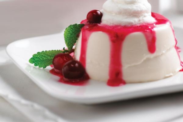 panna cotta with cranberry coulis