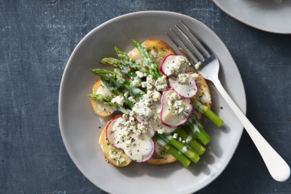 Salade printanière au fromage Bleu