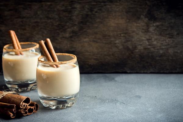Recette cocktail : Eggnog Alexander