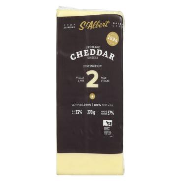 St-Albert Colored Cheddar Aged 2 Years 270g