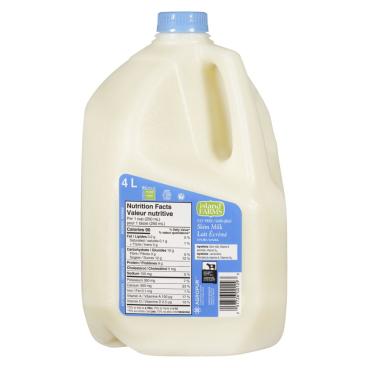 Island Farms Skim Milk 0% M.F. 4L