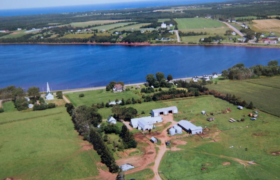 Vue aérienne de MacInnis Brothers Farm 