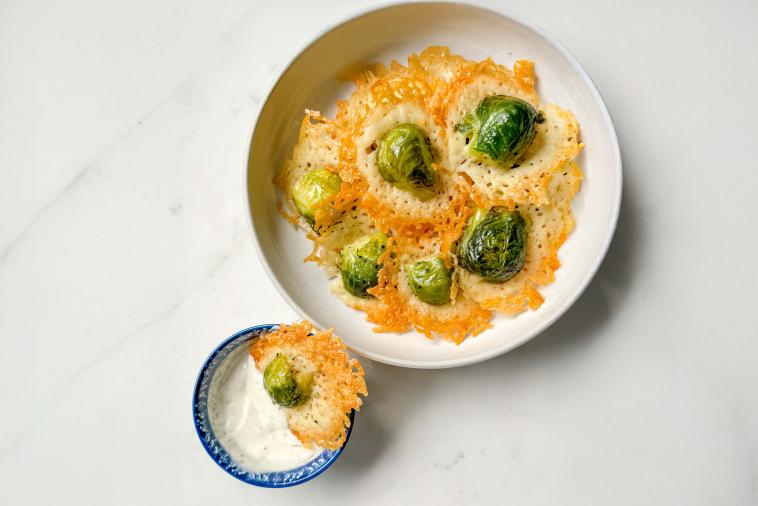 Choux de Bruxelles croustillants au parmesan