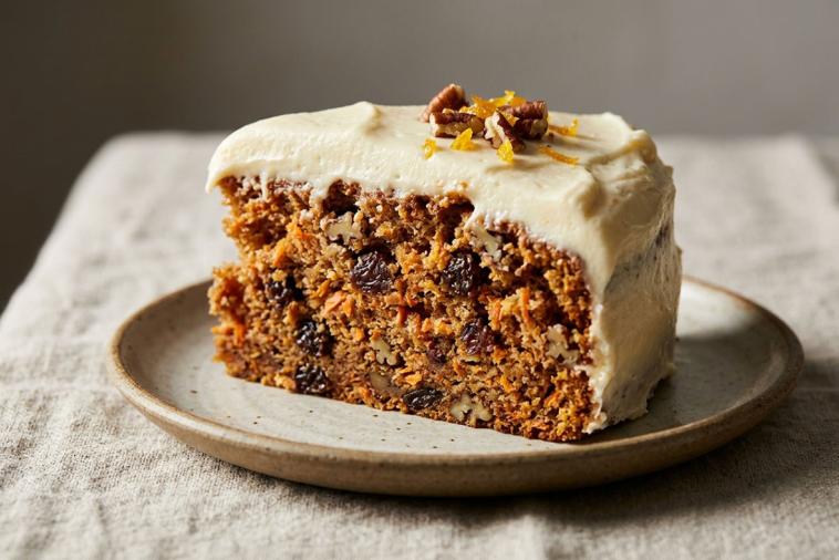 gateau aux carottes avec glacage au fromage a la creme