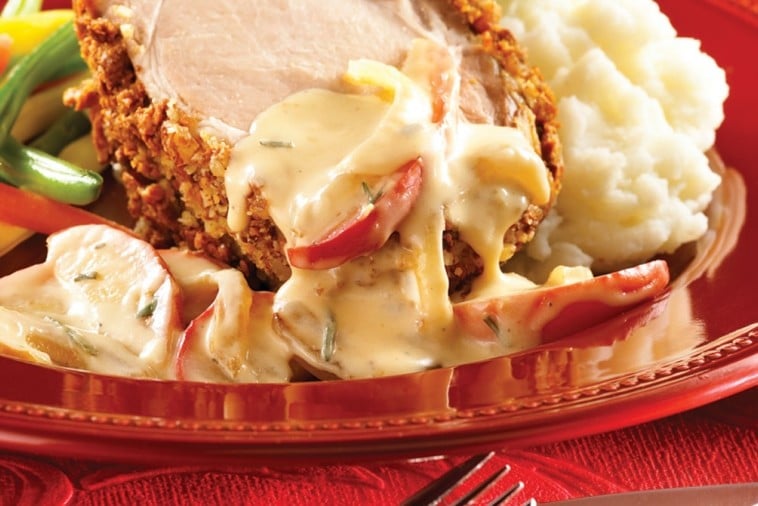 almond crusted rack of pork with apple rosemary saute almond crusted rack of pork with apple rosemary saute