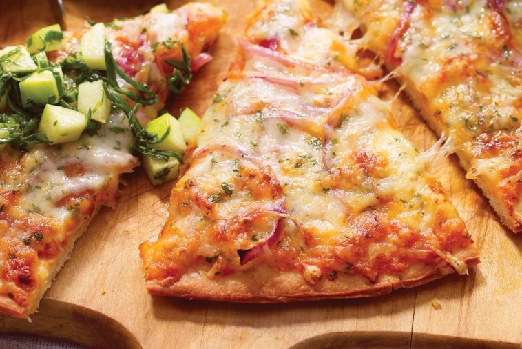 Pizza Aux Pommes Et Au Fromage Suisse Plaisirs Laitiers