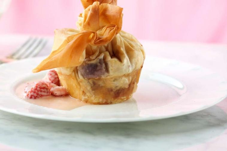 bumble berry cheesecakes wrapped in phyllo with sweet creamy strawberry caramel