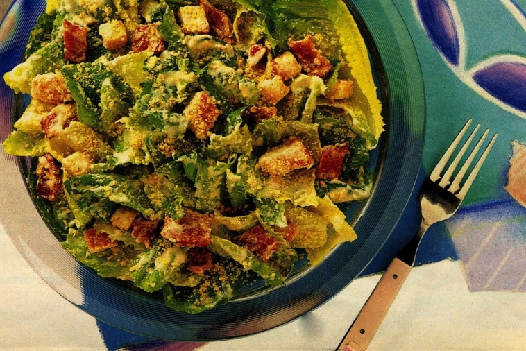 caesar salad with creamy garlic dressing caesar salad with creamy garlic dressing