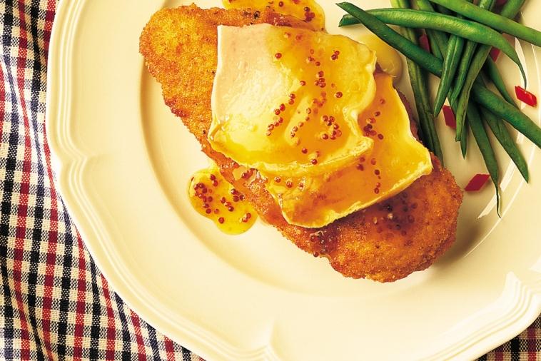 canadian brie topped dijon chicken breasts