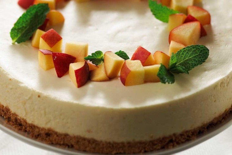 Gateau Mousse Au Fromage Et Aux Peches Plaisirs Laitiers