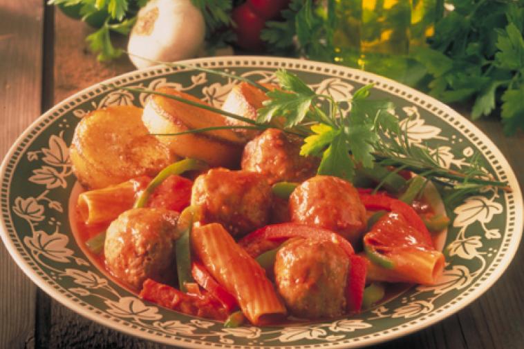 italian casserole with bell peppers and meatballs