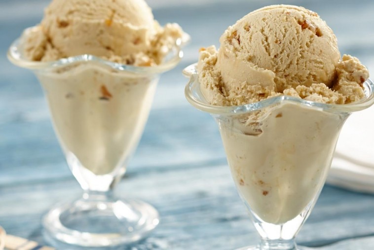 lavender ice cream with pine nut praline lavender ice cream with pine nut praline