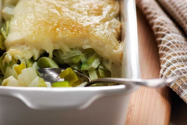 leeks au gratin with canadian swiss leeks au gratin with canadian swiss