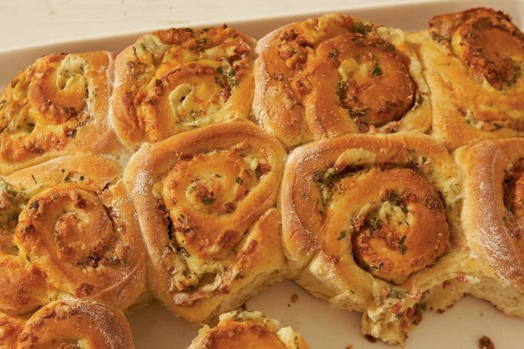 magic holiday brioches magic holiday brioches