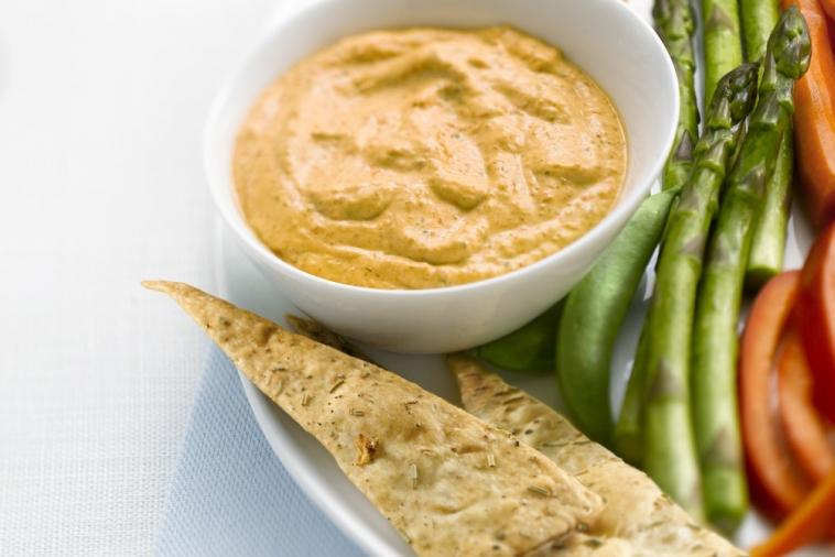 roasted red bell pepper and basil dip