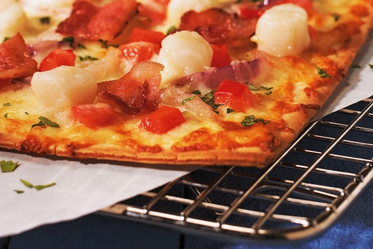 Pizza Croustillante Aux Petoncles Avec Mozzarella Plaisirs Laitiers