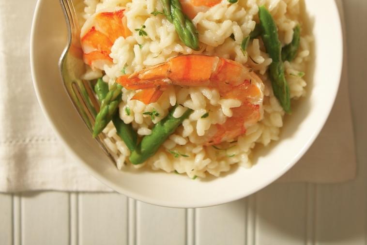simple risotto with shrimp asparagus and aged cheddar
