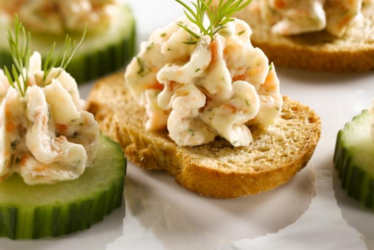 smoked salmon mousse canapes