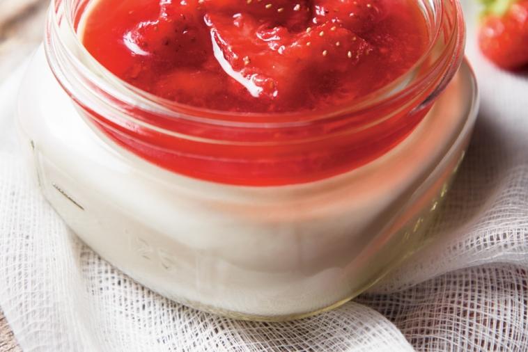 strawberries potted cream