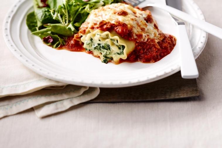 veal and spinach lasagna rolls au gratin